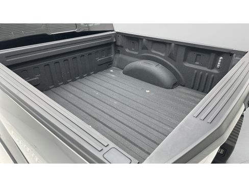 Used 2020 Ford F150 XLT w/ Equipment Group 302A Luxury AWD/4WD image 8