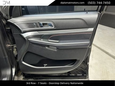 Used 2017 Ford Explorer Sport w/ Equipment Group 401A AWD/4WD image 30