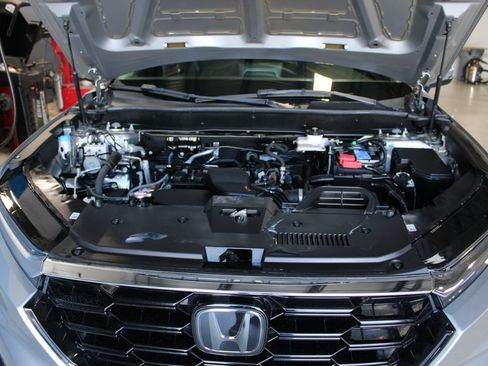 Used 2024 Honda CR-V EX image 8