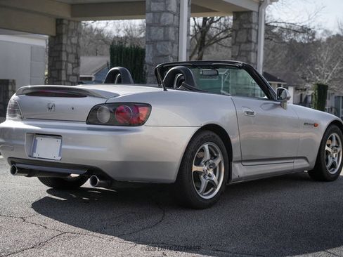 Used 2002 Honda S2000 image 8