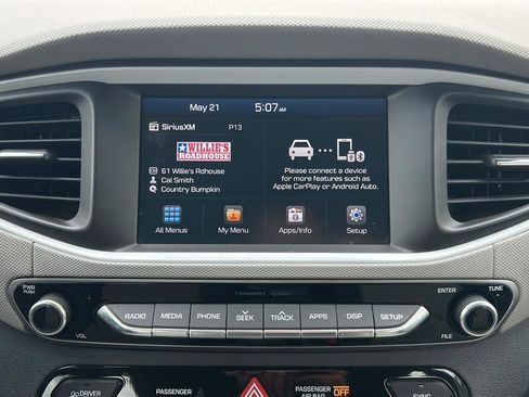 Used 2017 Hyundai Ioniq SEL FWD image 16