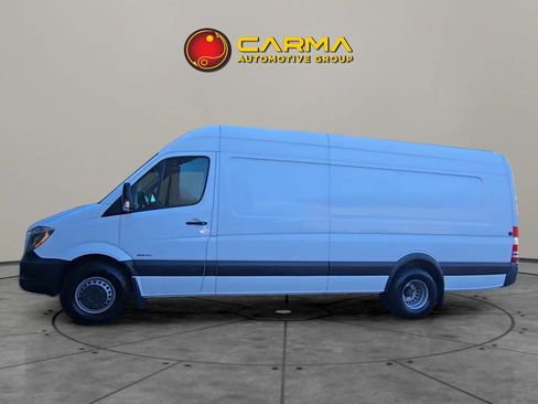 Used 2014 Freightliner Sprinter 3500 image 3