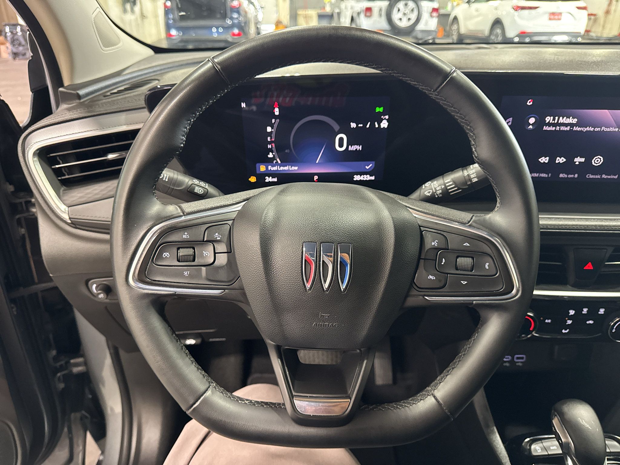 Certified 2024 Buick Encore GX Sport Touring AWD/4WD image 24