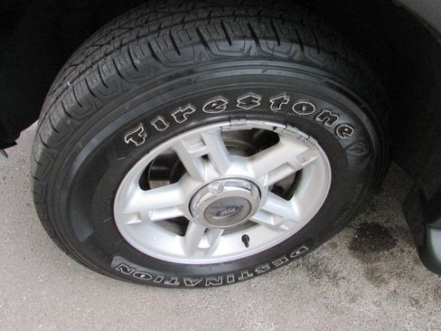 Used 2003 Ford Explorer Sport XLT image 15