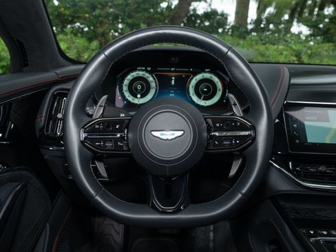 Used 2025 Aston Martin DBX 707 AWD/4WD image 20