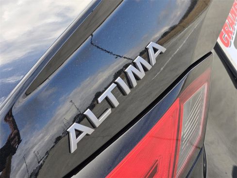 Used 2024 Nissan Altima 2.5 SL image 8