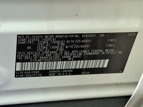 Used 2025 Toyota RAV4 LE AWD/4WD image 26