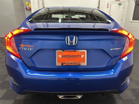Used 2019 Honda Civic Sport image 9