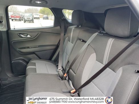 Certified 2024 Chevrolet Blazer LT w/ Convenience Package image 25