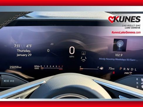 Used 2025 Buick Enclave Preferred image 41