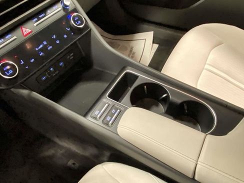 Used 2024 Hyundai Sonata SEL image 16