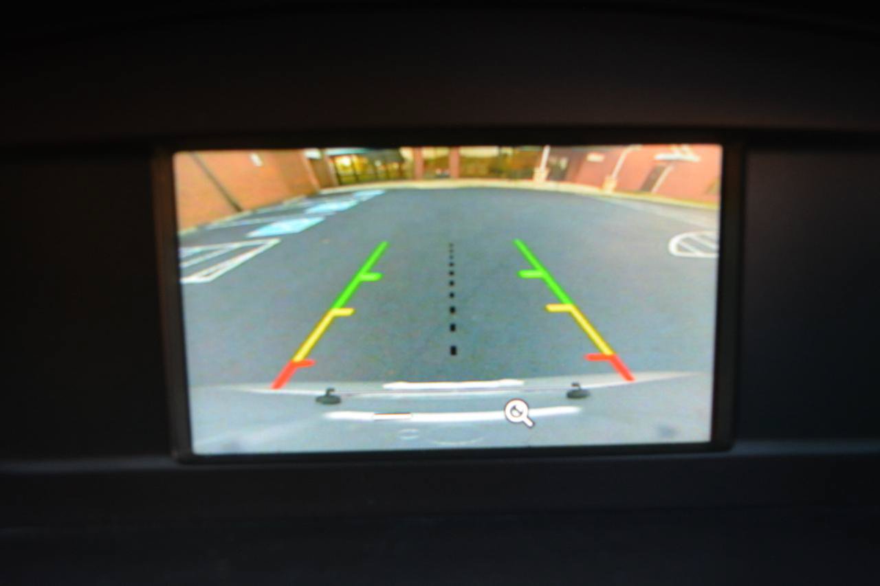 Used 2018 Ford Escape SE FWD image 22