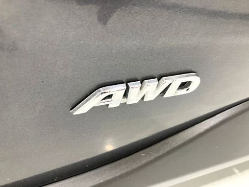 Used 2020 Toyota RAV4 XLE w/ XLE Grade Weather Package AWD/4WD image 21