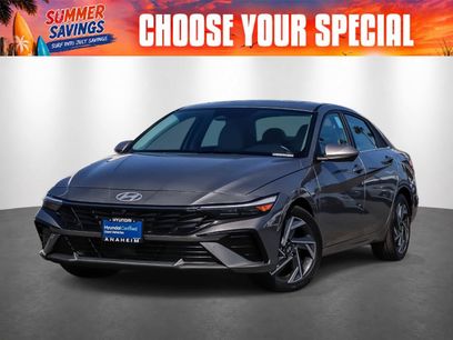 Used 2024 Hyundai Elantra Limited
