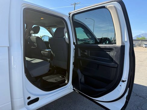 Used 2013 RAM 2500 Tradesman w/ Popular Equipment Group AWD/4WD image 37