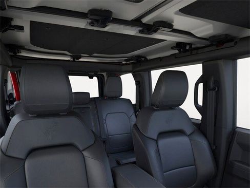 New 2025 Ford Bronco Badlands image 38