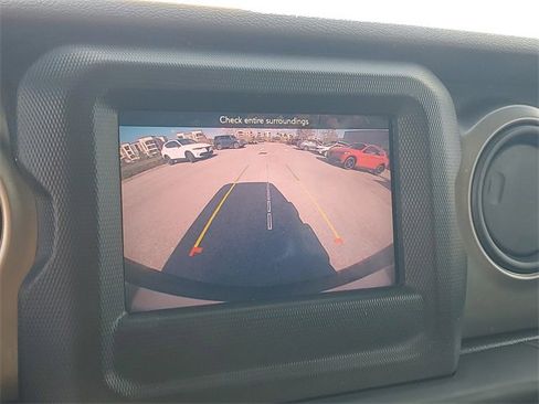 Used 2020 Jeep Wrangler Unlimited Sport S image 21