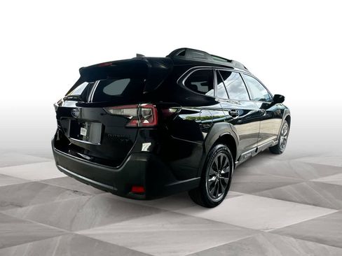 Used 2024 Subaru Outback Onyx Edition XT AWD/4WD image 8