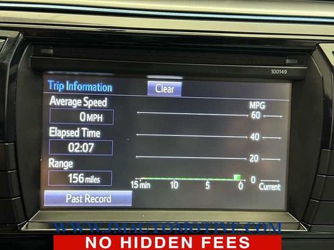 Used 2015 Toyota Corolla LE image 26