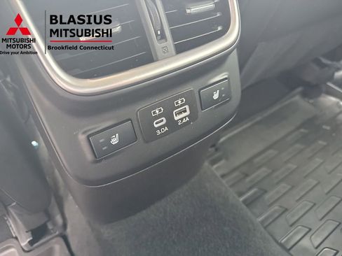Used 2023 Subaru Outback Touring XT AWD/4WD image 21