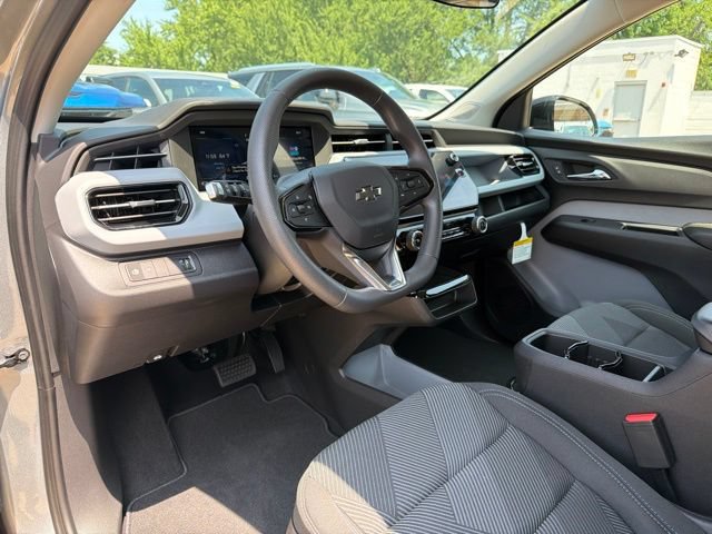 New 2027 Chevrolet Bolt LT FWD image 12
