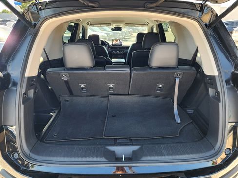 Certified 2023 Honda Pilot EX-L image 6