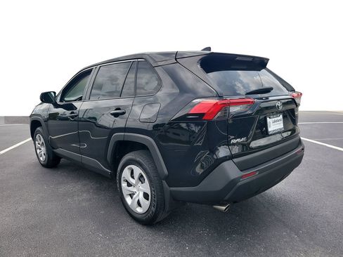 Used 2023 Toyota RAV4 LE FWD image 5