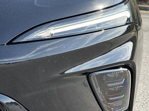 New 2026 Buick Enclave Sport Touring w/ Power Package image 6