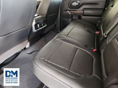 Used 2023 GMC Sierra 2500 Denali w/ Denali Ultimate Package AWD/4WD image 38