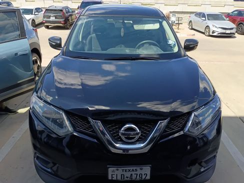 Used 2015 Nissan Rogue S FWD image 8
