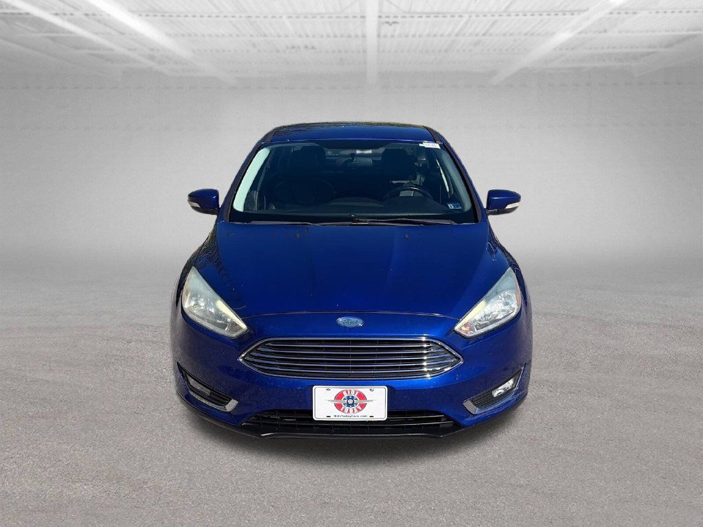 Used 2015 Ford Focus Titanium FWD image 9