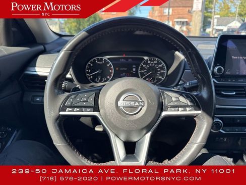 Used 2023 Nissan Altima 2.5 SR image 31