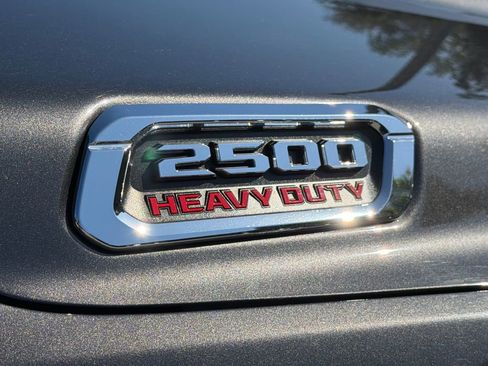 Used 2024 RAM 2500 Big Horn AWD/4WD image 11
