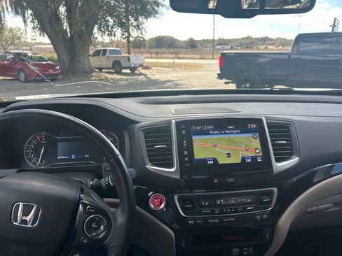 Used 2019 Honda Ridgeline RTL-E image 17
