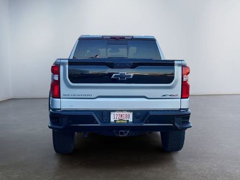 Used 2022 Chevrolet Silverado 1500 ZR2 image 4