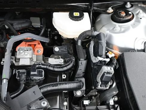 Used 2025 Toyota Camry LE FWD image 41