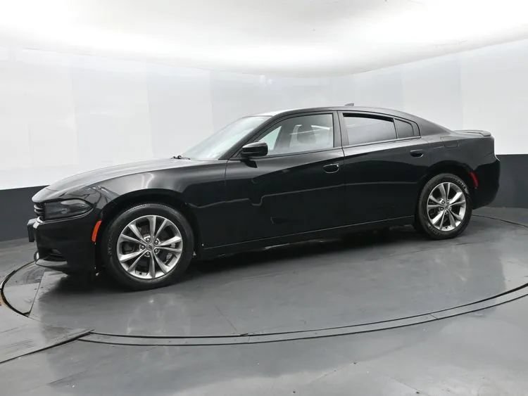 Used 2020 Dodge Charger SXT AWD/4WD image 5