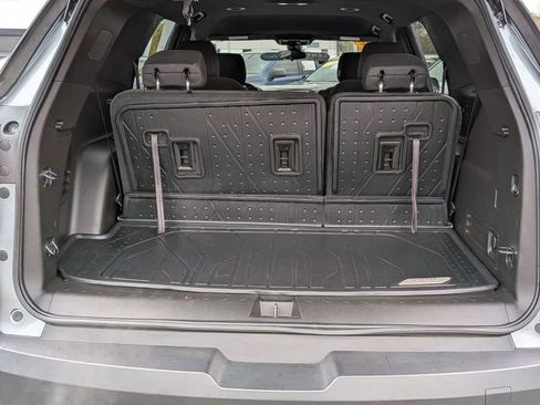 Certified 2024 Chevrolet Traverse LT w/ LPO, Floor Liner Package image 32