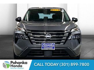 Used 2024 Nissan Rogue S video 2