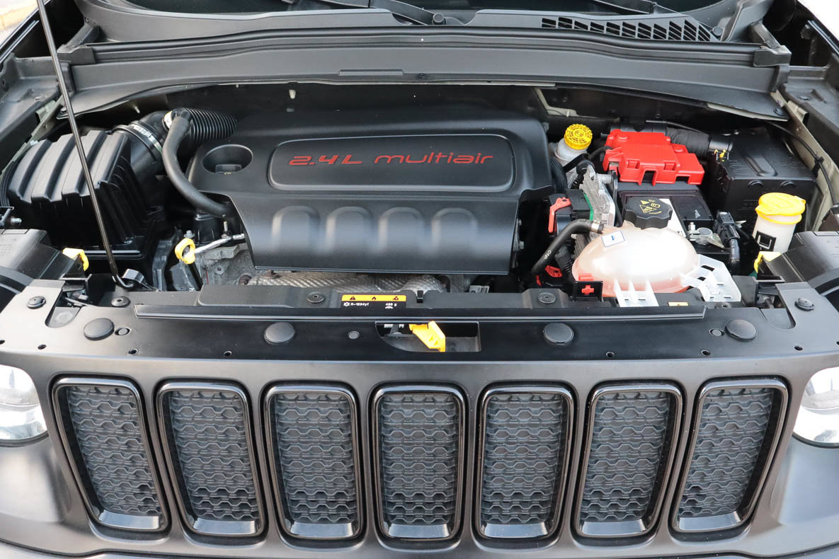 Used 2020 Jeep Renegade Sport AWD/4WD image 18
