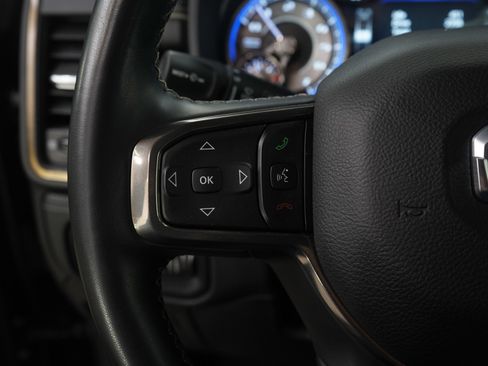 Used 2021 RAM 1500 Limited w/ Night Edition image 17