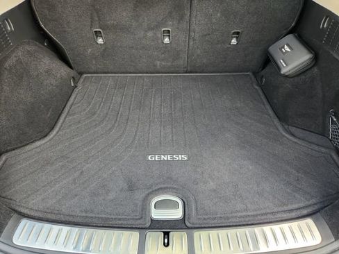 Used 2024 Genesis GV70 2.5T w/ Select Package AWD/4WD image 24