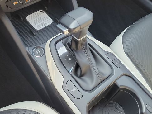 New 2026 Kia K4 GT-Line w/ GT-Line Premium Package FWD image 36