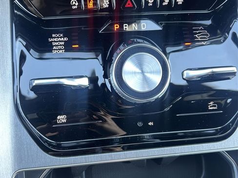 New 2025 Jeep Wagoneer Series II image 34