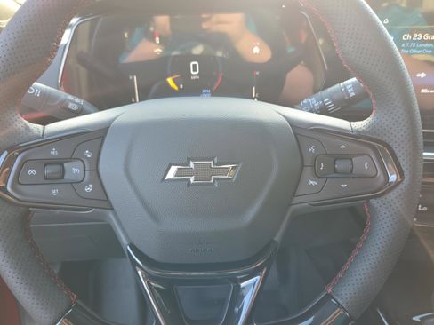 New 2026 Chevrolet Trax RS w/ Sunroof Package image 29