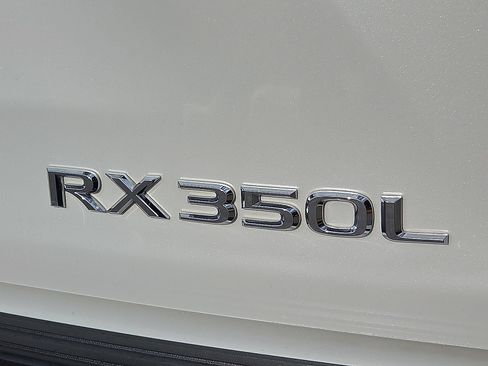 Used 2019 Lexus RX 350L AWD image 9