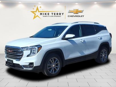 Used 2024 GMC Terrain SLT