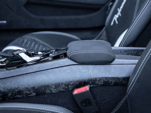 Used 2018 Lamborghini Huracan Performante image 63