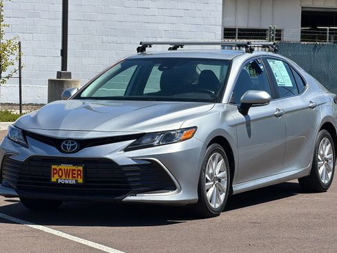 Used 2021 Toyota Camry LE w/ Cold Weather Package FWD image 8