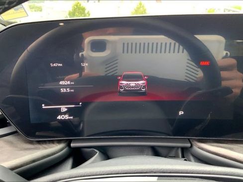 Used 2025 Audi Q5 Premium Plus w/ Premium Plus AWD/4WD image 23